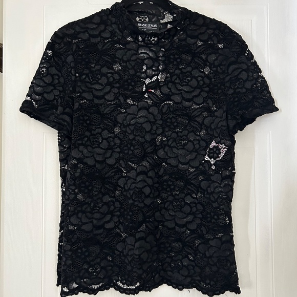 Lace T-shirt - Picture 3 of 3